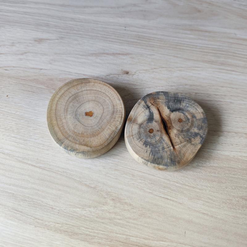 Kreativt Kylskåp i Massivt Trä med Kapsylöppnare Dryck Öl Kapsylöppnare Exklusiv Trä Minimalistisk Kapsylöppnare