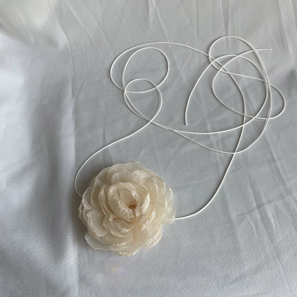 Fashion Trend Niche Mesh Flower Peony Collarbone Chain Temperament Simple Cold Wind Adjustable White Wax Rope Necklace