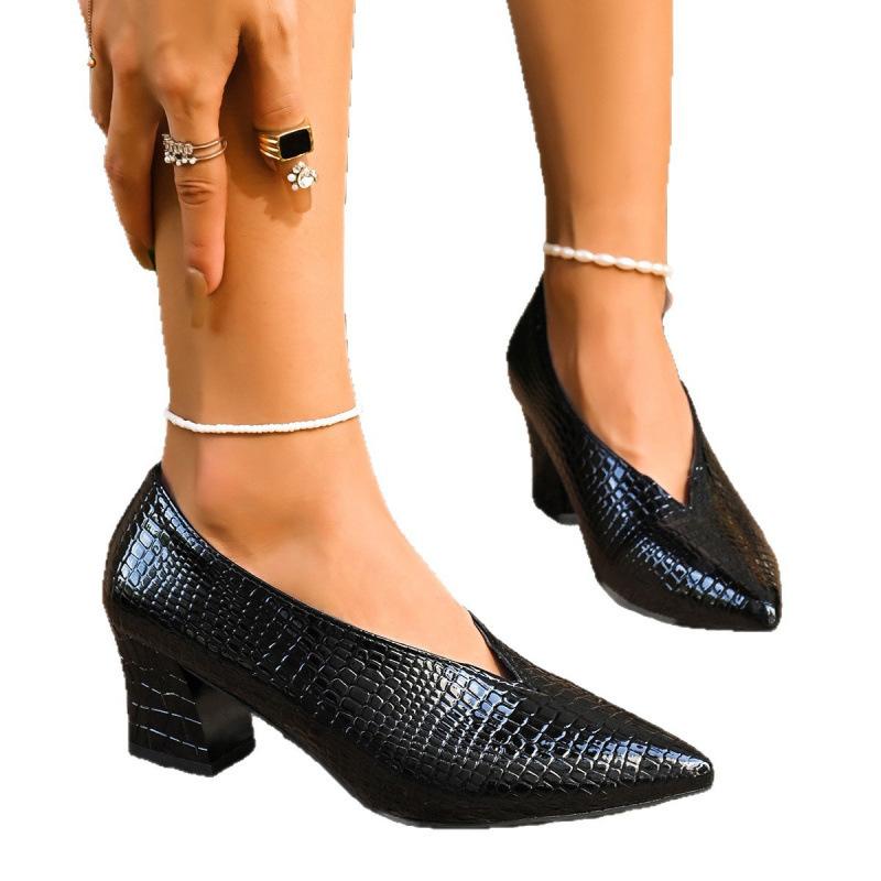 Ladyshoes Middle Heel Single Shoes Retro High Heels Four Seasons Shoes