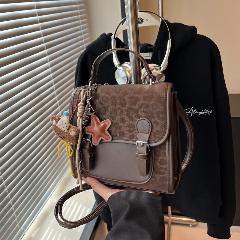 Leopard print retro backpack women's fashion niche design student class schoolbag Korean version ins street trend backpack