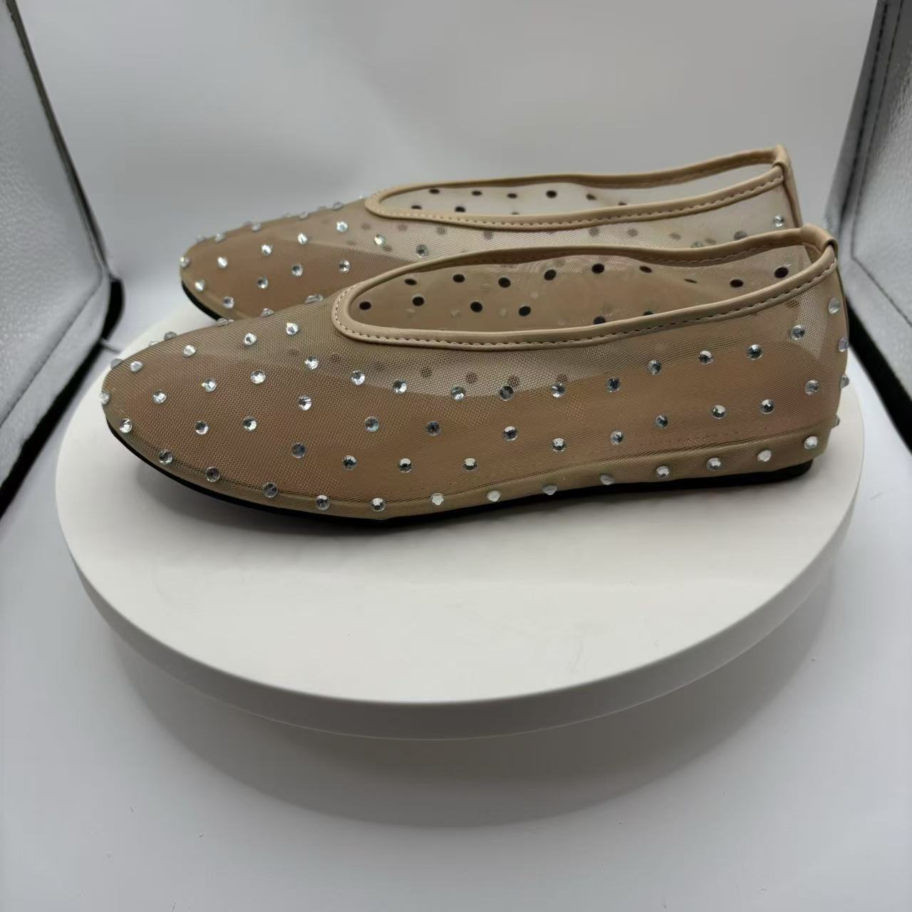 

Sheepskin version~ Spring and summer new fashionable round head rhinestone Mary Jane single shoes women s flat comfortable ballet dancing shoes 35 золотий
