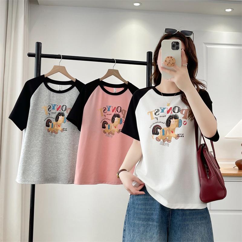 Plus Size Women's Color Block Cartoon Print Round Neck Slimming Top
