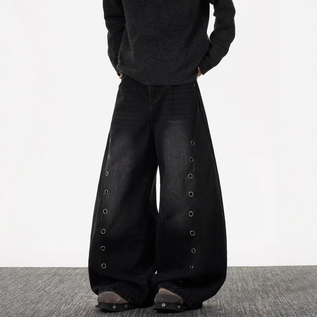 Jeans da uomo American street style con bottoni a taglio occhio, curvi, lavaggio distressed, nicchia larghi, pantaloni a gamba larga destrutturati