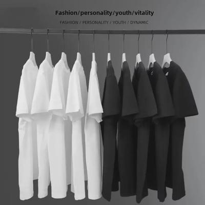 T-shirt di cotone slim fit da uomo: Stile coreano, Maniche corte, Girocollo, Ideale per primavera/estate, Disponibile in nero, bianco e grigio.