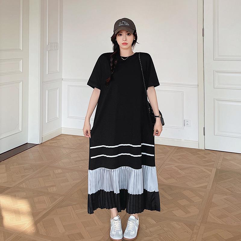 Summer 2025 Women's Plus Size Color Block Pleated Skirt Dress - Short Sleeve Trendy Design
