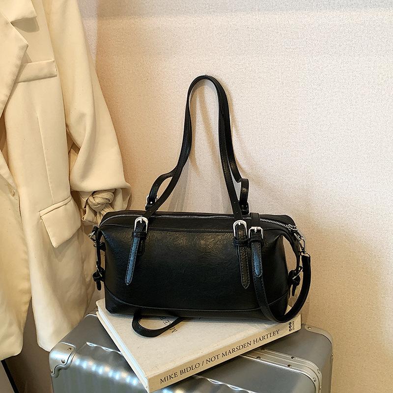 Maillard bag women's 2025 new crossbody pillow bag premium texture shoulder underarm bag going out handbag