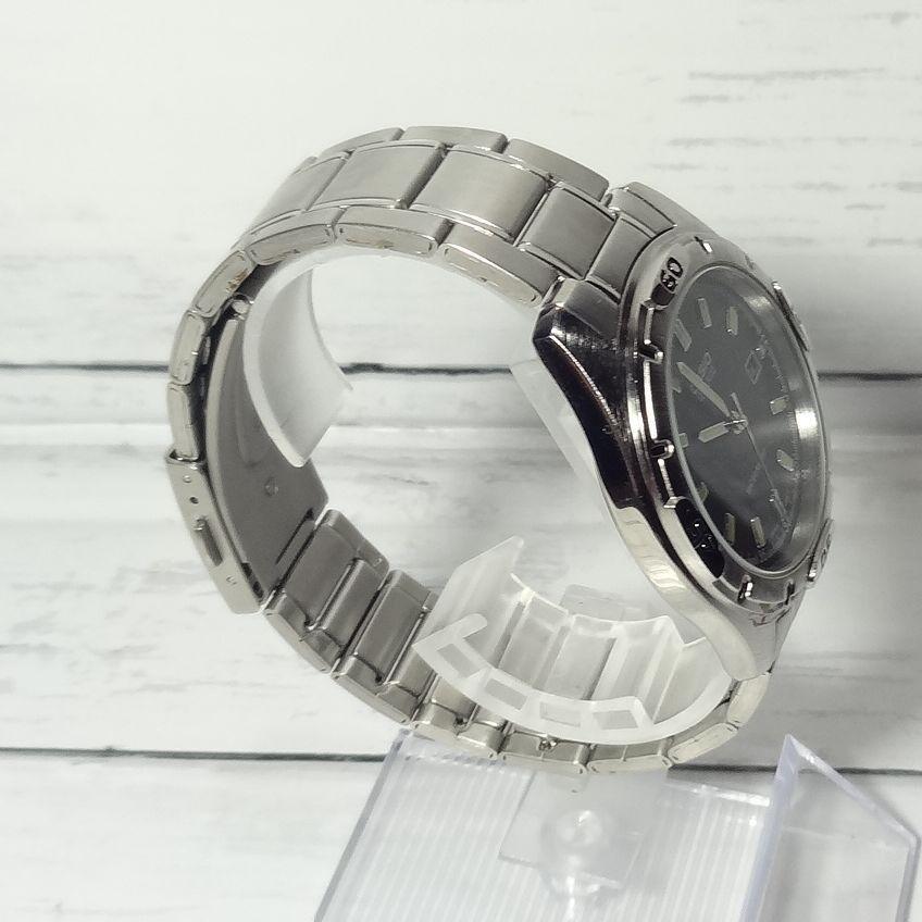 Used Simple analog clock CASIO MTP-1244 New battery Operates well