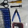 18-teiliges Set Werkzeugsatz Hardware Luftfahrtmodellwerkzeuge Blaue Sechskantgriffe Schnellarbeitsstahl Kreuzschlitzschraubendreher