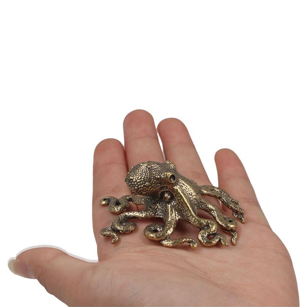 

Pure Brass Handicraft Gift Artwork Accessories Bronze Crafts Tea Pet Bronze Ware Octopus Statue