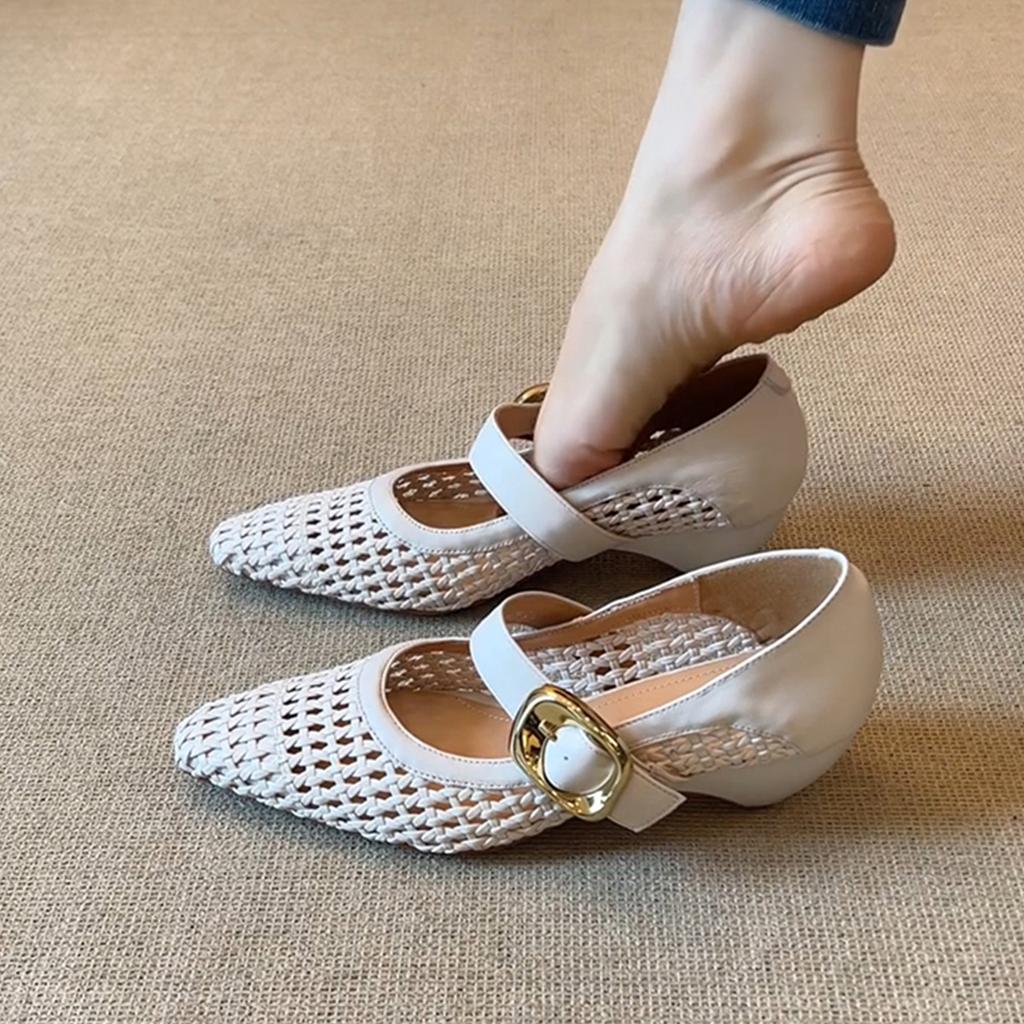 Sheepskin version~ fashionable versatile temperament metal one-word buckle pointed single shoes women's woven hollow breathable shallow mouth sandals