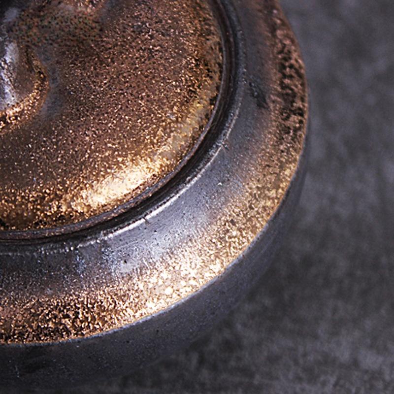 Kiln v japonském stylu Černěná zlatá čajová konvice Jingdezhen Ručně vyrobená hrubá keramika Osobnostní čajová konvice Retro styl Čajové soupravy Konvice na čaj