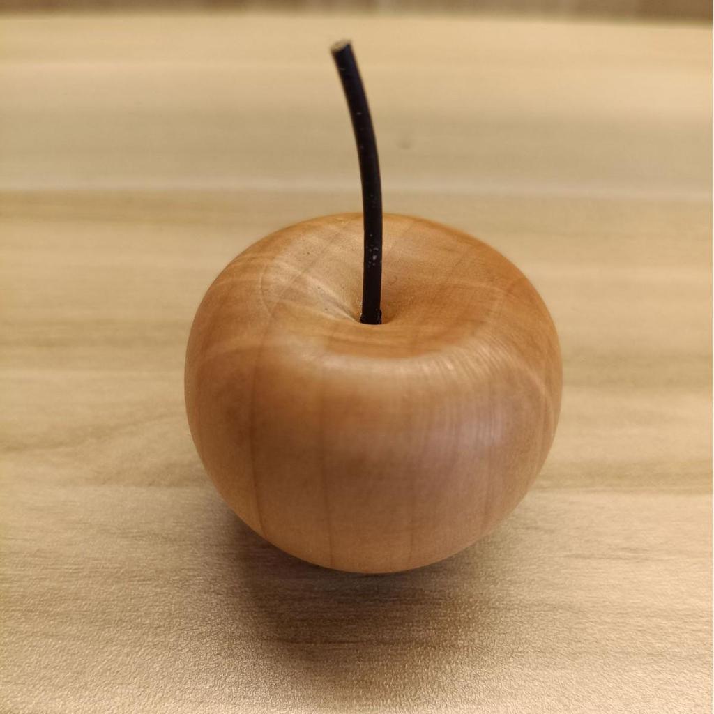 Wooden Apple Pear Diffuser: Custom Sizes, Child-Friendly Handles, Perfect for Home Décor
