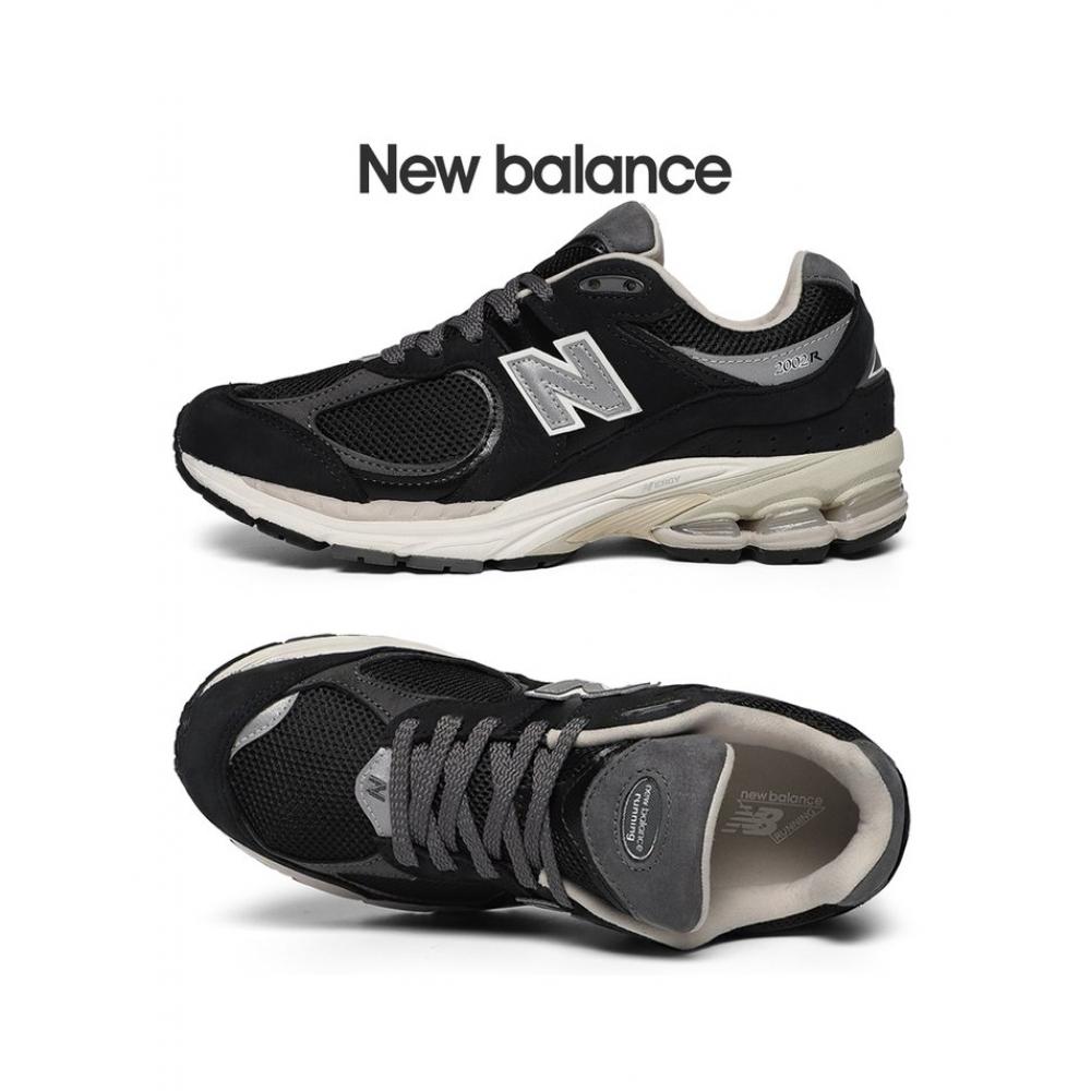

New Balance 2002 Кроссовки унисекс M2002rnc black245