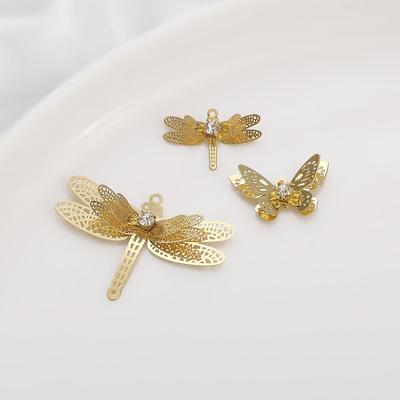 1 Stück Messing Exquisiter Filigraner Schmetterling mit Zirkon Stein Charm Anhänger für die Herstellung von Ohrringen