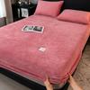 Good Quality Autumn Winter Warm Crystal Velvet Mattress Cover Thicken Super Soft Coral Fleece Mattress Protector Customized Bed Sheets No Pillowcase