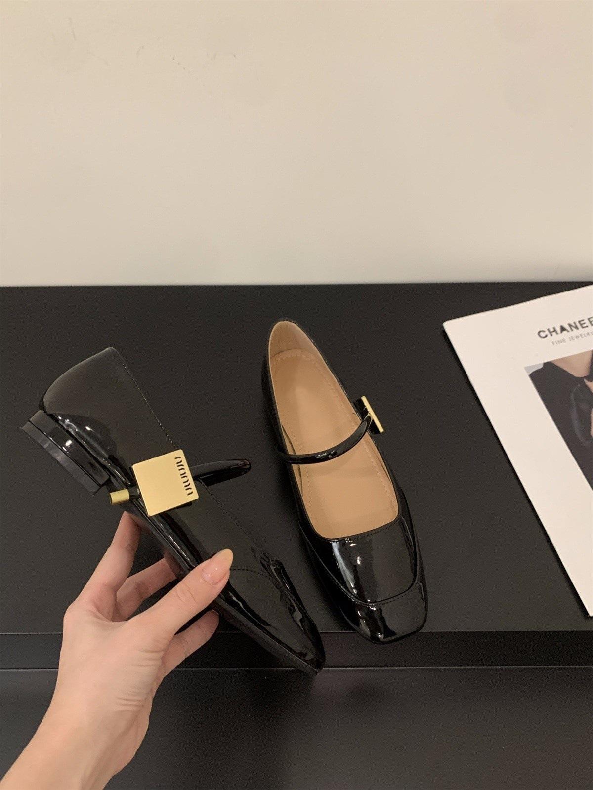 

Туфли Мэри Джейн на плоской подошве, сказочные туфли весна-осень 2025, новые летние французские универсальные черные нежные вечерние туфли 40 чёрный