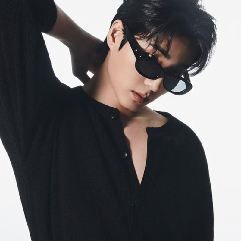 

RECLOW VITA SUNGLASS BLACK FREE