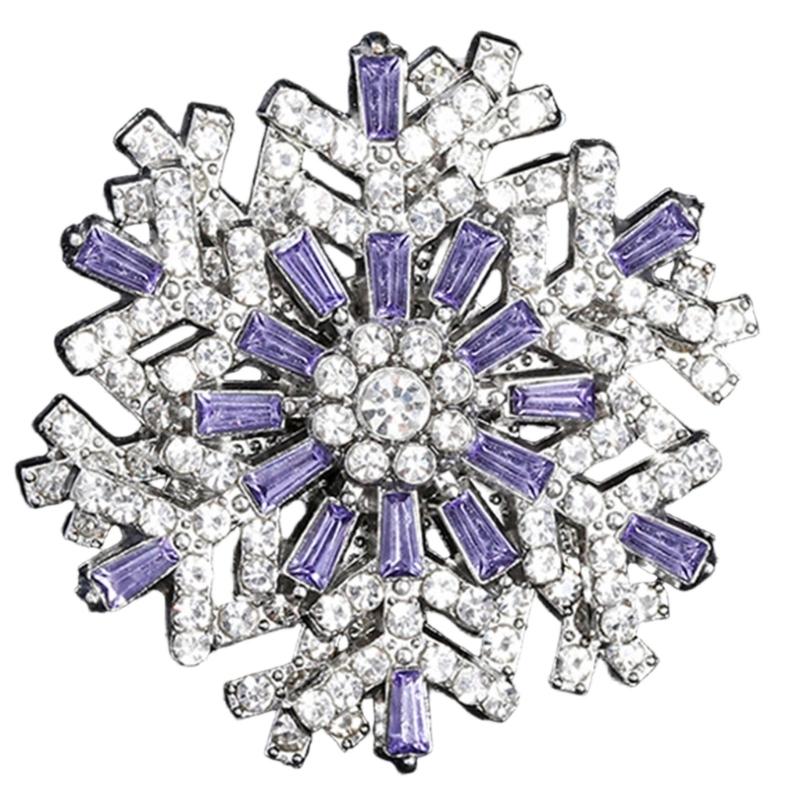 Elegant 3D Rotating Snowflake Brooch For Formal Event And Holiday Parties Crafted From Sturdy Alloy Material