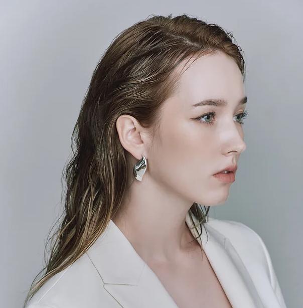 Won Astre Sandy Bold Silver Earrings