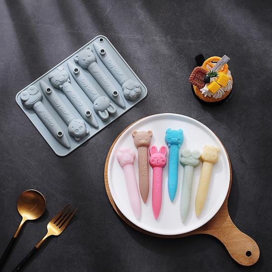 Stampo per Torta a 6 Cavità Antiaderente per Alimenti Riutilizzabile Fai da Te in Silicone Tema Animali dei Cartoni Animati Forma di Pastello Stencil per Cottura Strumento da Cucina