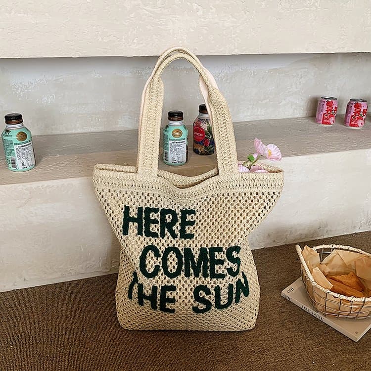

Letter Embroidered Straw Tote Bag Women s Shoulder Bag бежевий