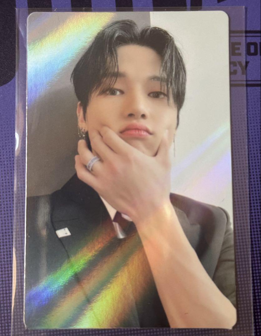 

[USED] ATEEZ Wooyoung hello82 America limited hologram