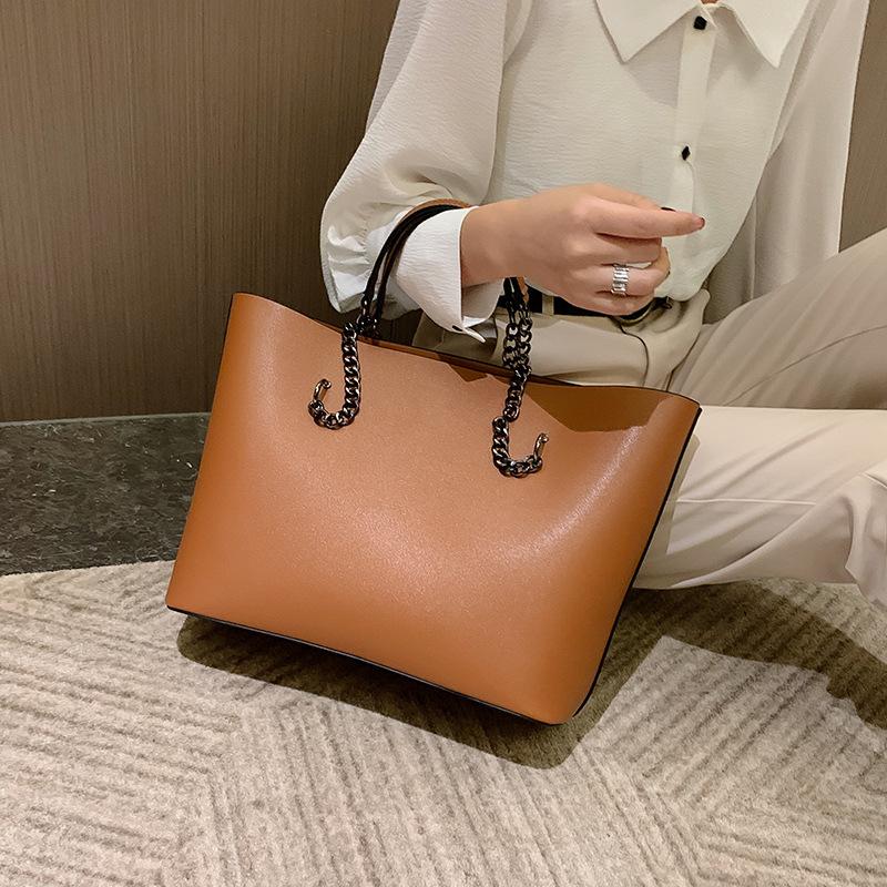 

European and American foreign gas soft leather large-capacity bag new Korean version foreign gas chain tote bag fashion handbag