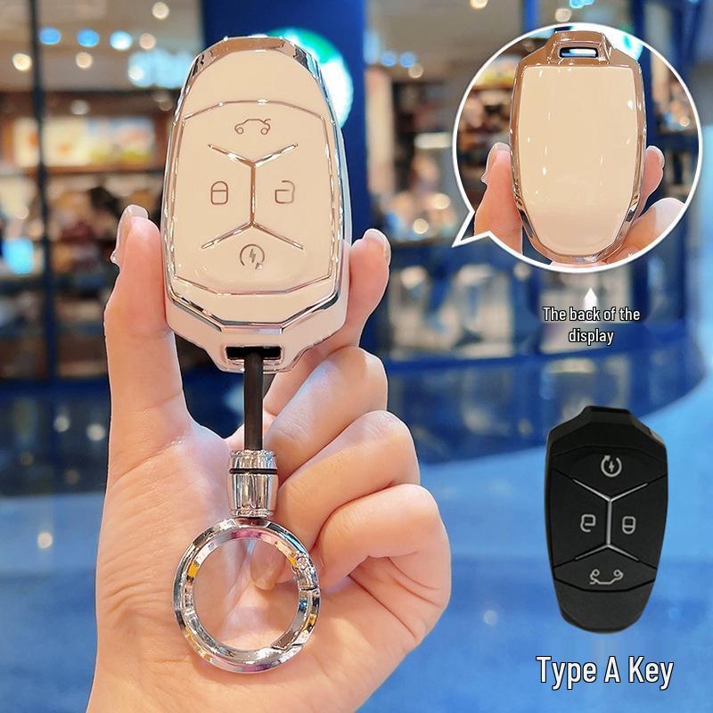 Lynk & Co 03 Key Case: 2025 Model, Men's & Women's Protective Shell with Buckle