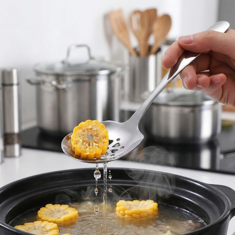 New Household Public Serving Spoon Stainless Steel Soup Colander Spoon For Ice Cream Dinner Spoons Rice Salad Kitchen Tableware