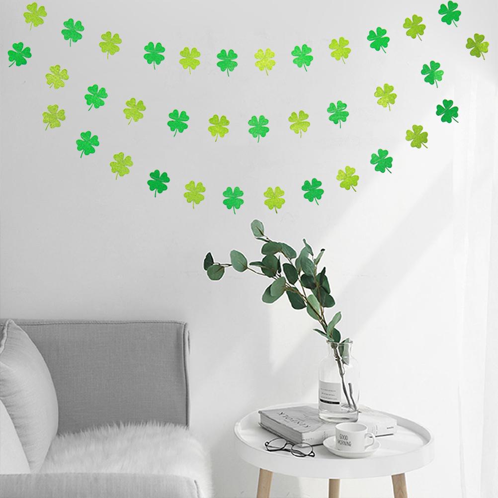 Four Leaf Clover Garland Banner Pre-Assembled Shamrock Signs Green Double-Sided Glitter Paperboard St Patricks Day