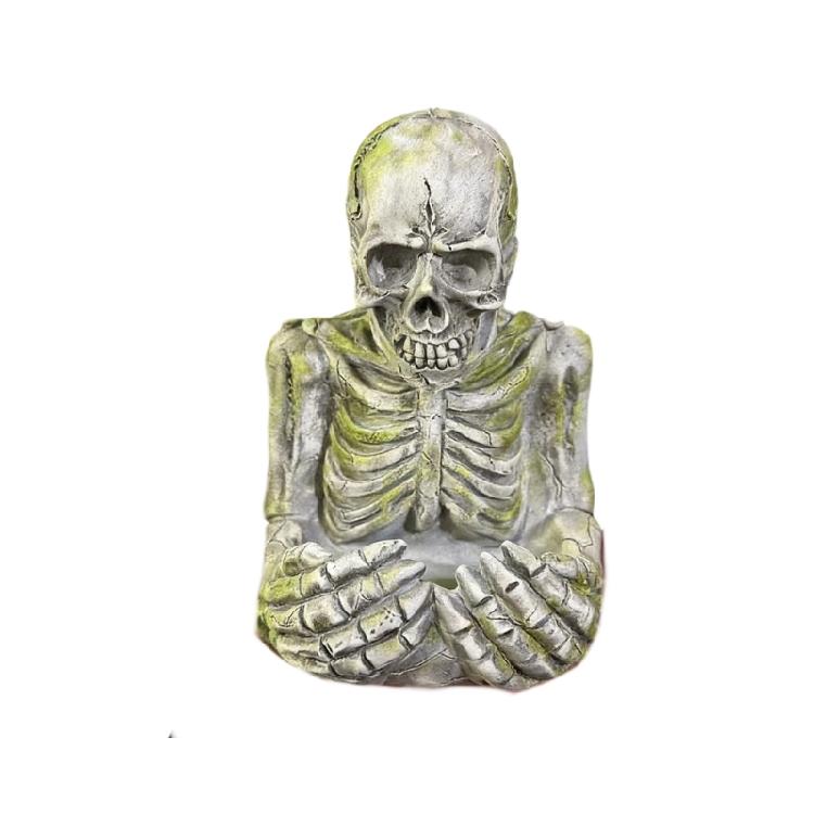 Eye-Catching Outdoor Bird Feeder Resin Skull Statue For Garden Wildlife And Educational Use 1