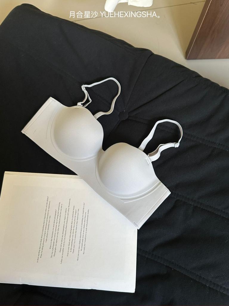 One-piece gathering sexy seamless bra memory steel ring adjustment bra with thin breasts