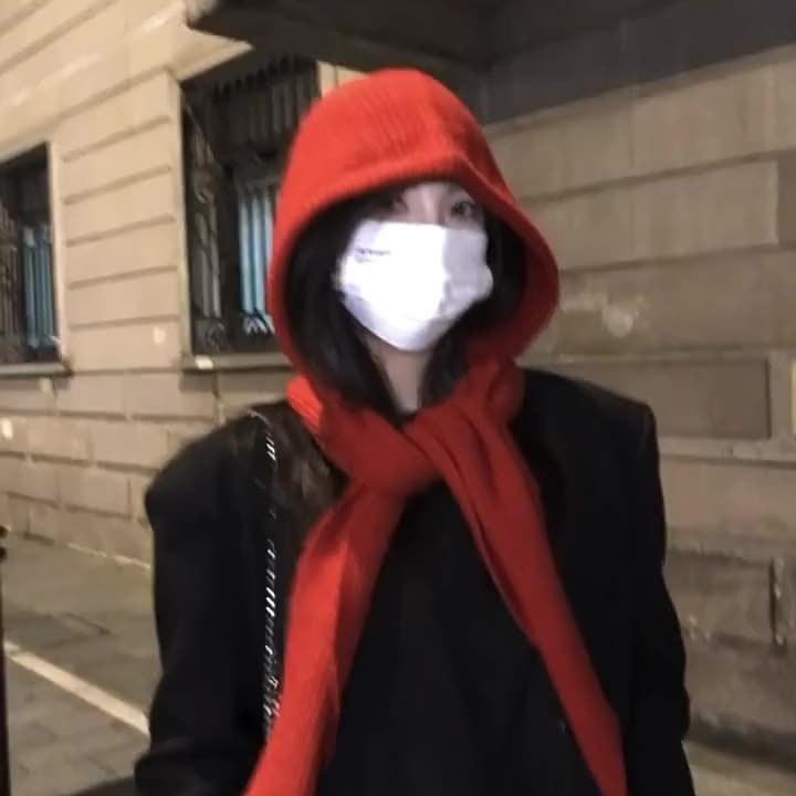 Contains wool fashionable retro balaclava hat women's autumn and winter warm hat scarf integrated new 2025