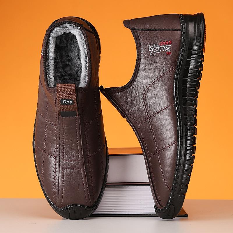 Shoes Men's Winter Versatile Cotton Shoes Large Size Leather Boots Cold-proof and Warm Snow Boots Fleece Thickened Cotton Boots Men's Boots