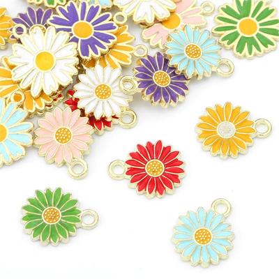 5 bucăți de mărgele cu pandantiv cu flori de margarete emailate la modă pentru accesorii pentru fabricarea de bijuterii