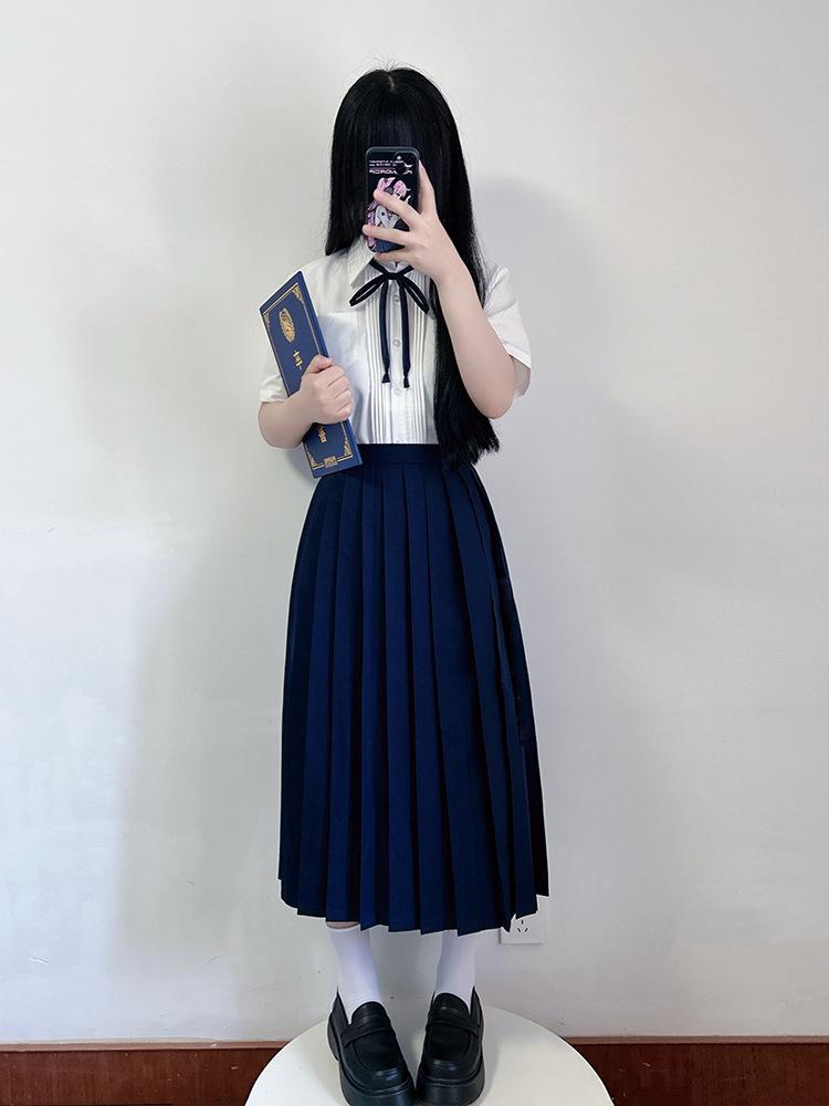 Women's Original Solid Color Pleated Skirt: Short, Medium, and Long Options for Student Graduation Photos