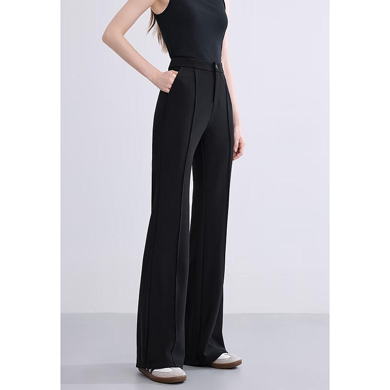 Betu Damen Slim Fit Micro Flare Commuter Hose