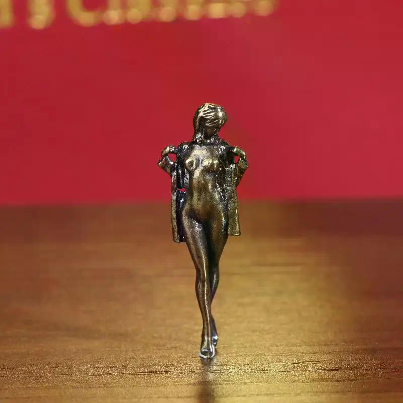 Retro Brass Beauty Female Doll Figurine Model Sexy Beauty Statue Creative Crafts Desktop Ornament Office Home Decoration Gift