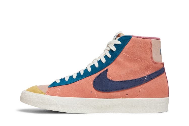 Nike Blazer Mid 77 Desert Berry