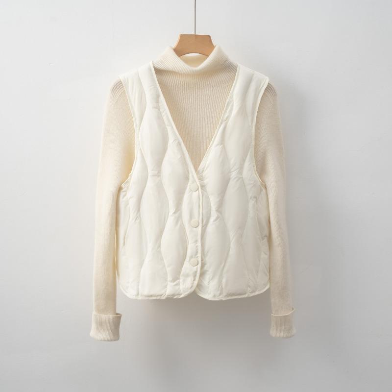 Down Vest Women's V-Neck Lightweight Sleeveless Vest for Fall/Winter Lightweight Sleeveless Vest