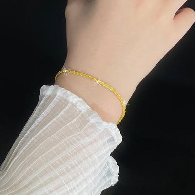 Bracciale Oro Scintillante da Donna, Elegante, Leggero e dal Design Minimalista, Adatto Sia per l'Uso Quotidiano che per le Occasioni Speciali.