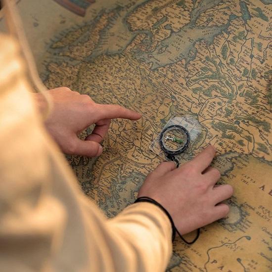 High Accuracy Waterproof Military Compass Suitable for Camping Hiking, Climbing, Traveling