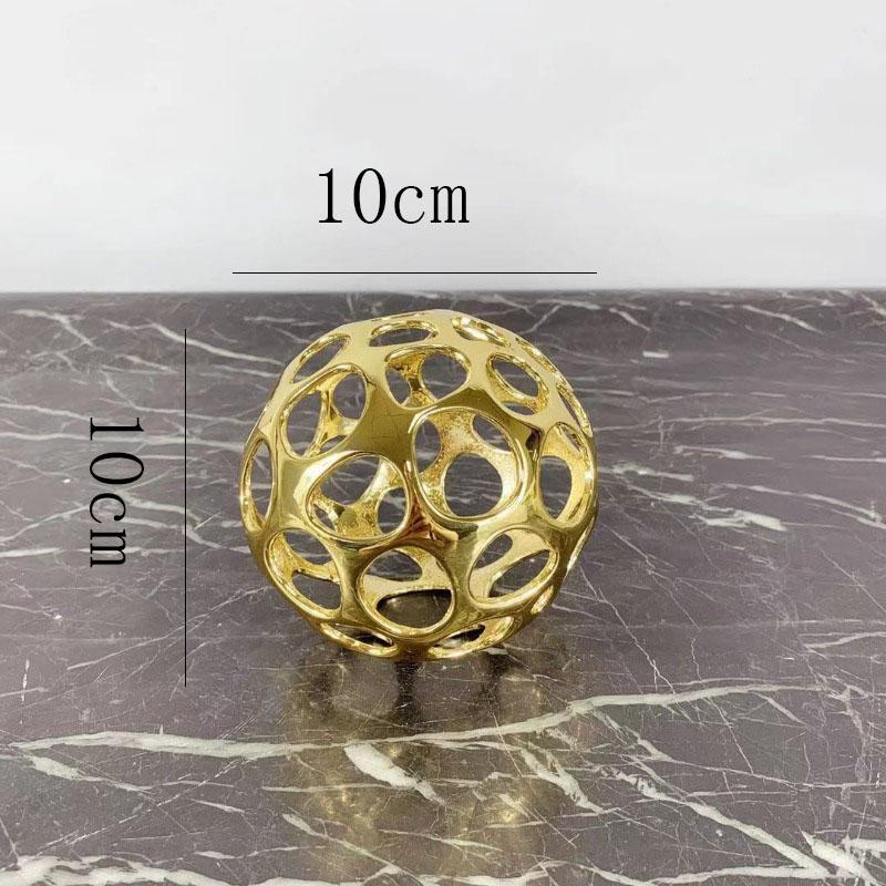 Creative Metal Hollow Ball Statue Crafts Golden Ball Geometric Ornaments Living Room Children's Room Ornaments Home Decoration