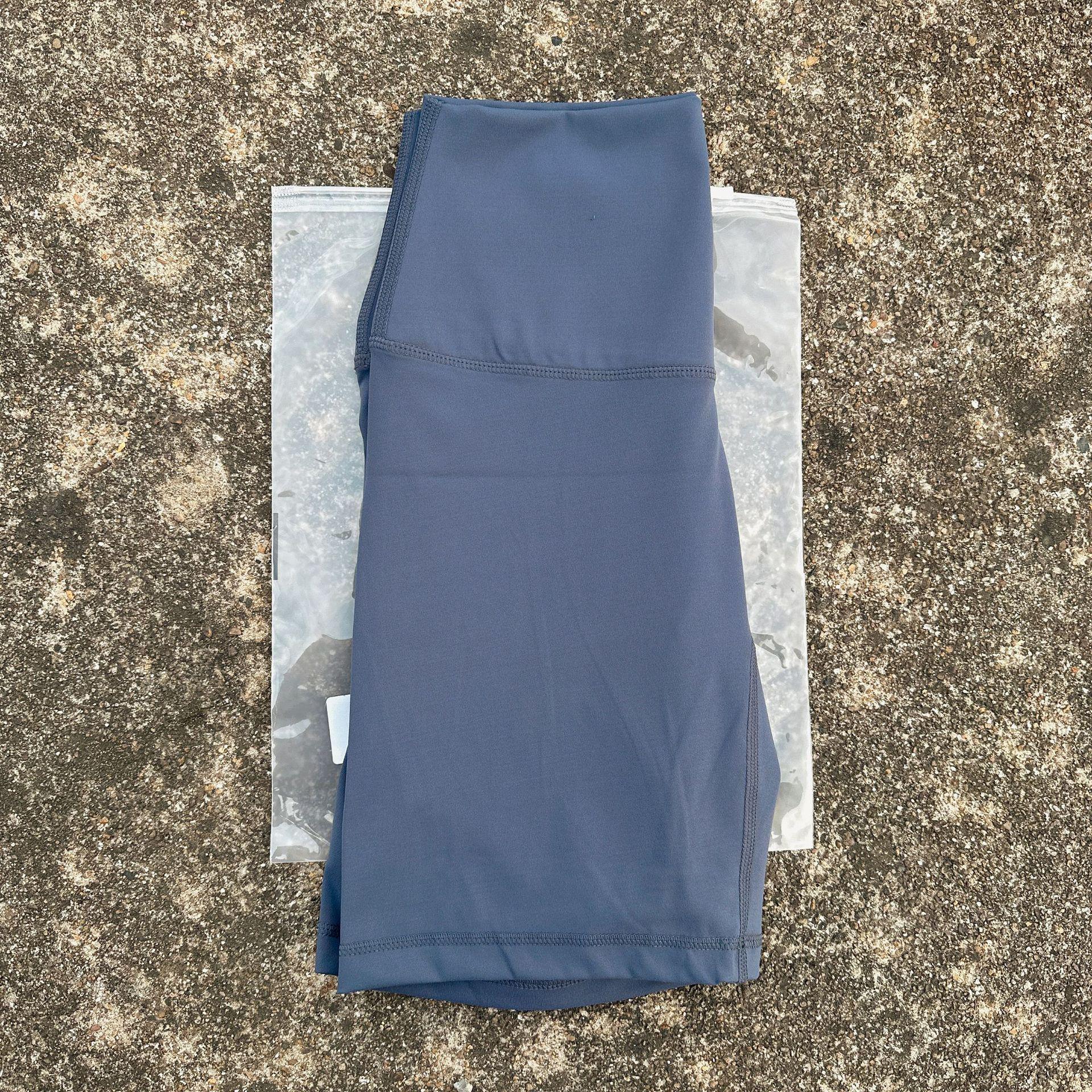 

Женские велосипедные шорты с высокой талией, двухсторонней начесовой тканью | Дышащие, высокоэластичные, дизайн с 4 точками защиты от просвечивания M (50-55 kg)