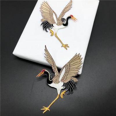 2 teile/satz Kran Stickerei Tuch Aufkleber Klebe Patch Aufkleber Kleidung Zubehör Aufkleber