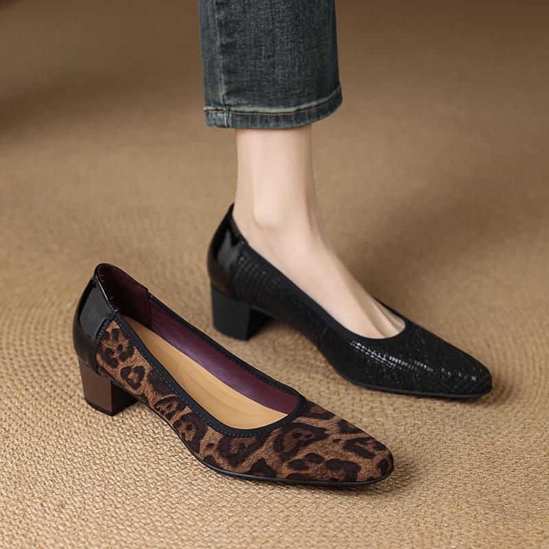 Fashion 2025 New Spring Genuine Leather Shoes Leisure Style Round Toe Med Heels Pumps Women Shoes Fashion Ladies Shoes