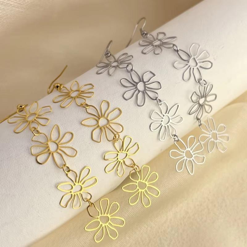 New Simple Design Fashion Earrings Stainless Steel Gold Plated Flower Earrings For Woman Girls Daily Wearing Party Gifts