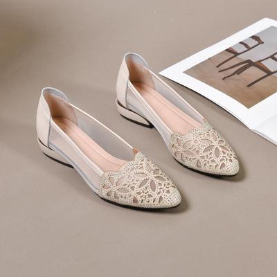 Soft Leather Mother Shoes Soft Sole Mesh Sandals Hollow Women's Shoes 2025 New Thick Heel Summer Comfortable Aunt Single Shoes Women