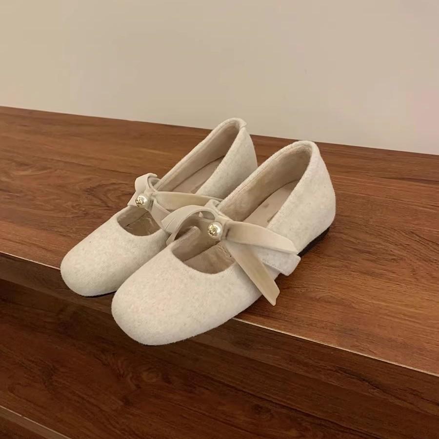 2025 spring new French temperament bow inner height increase Mary Jane shoes women's versatile one-word pink light mouth single shoes