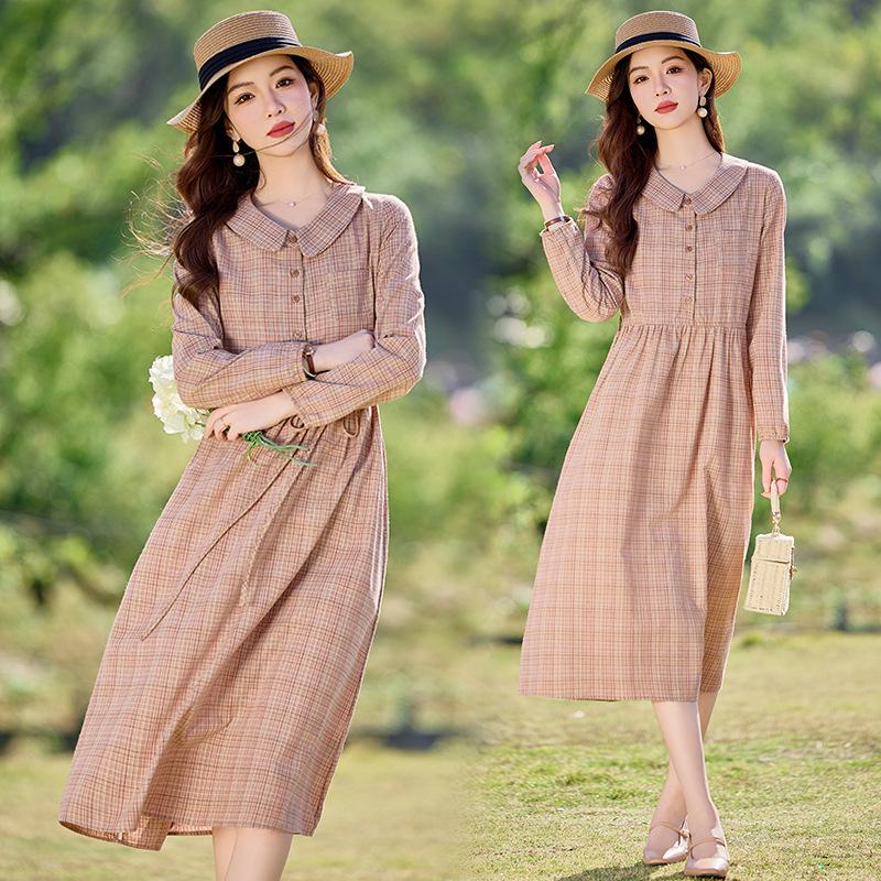 2025 Spring Women's Plaid Waist-Slimming Long Sleeve Dress with Turn-Down Collar